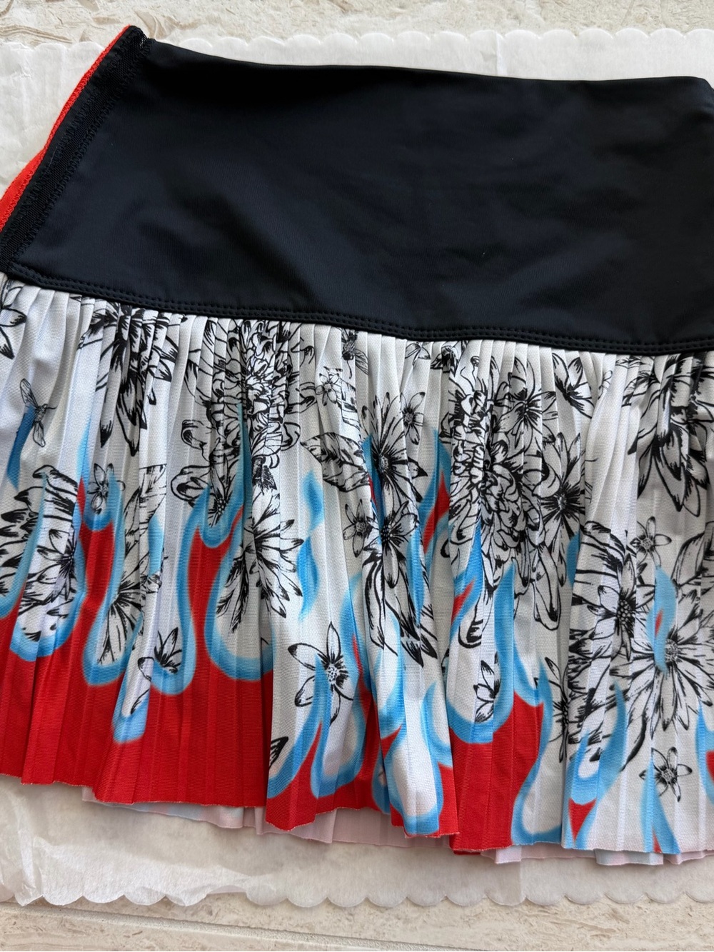 Lucky in Love Black Waist Floral Pleated Mini Skirt with Red & Blue Accents - Picture 4 of 4